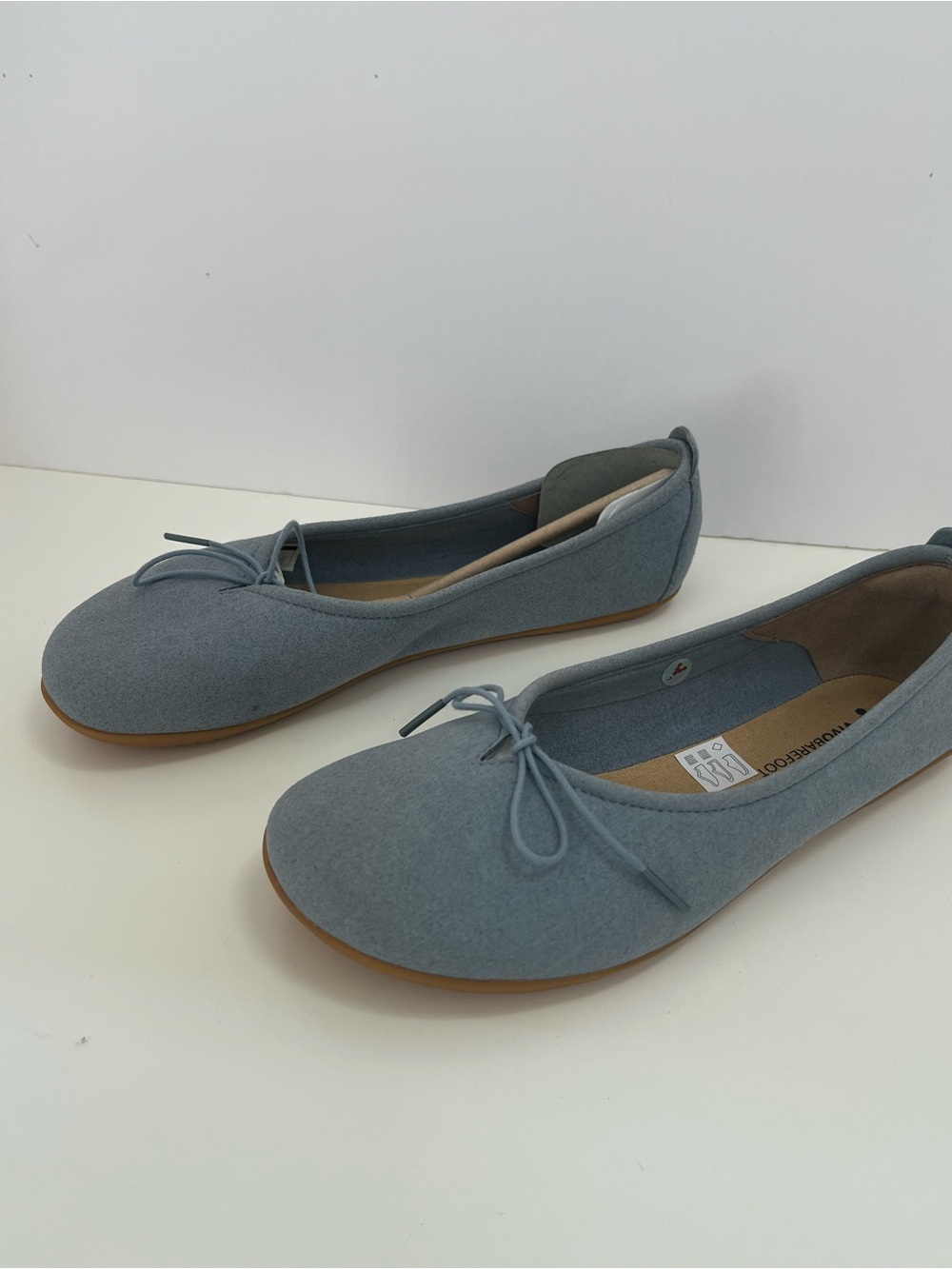 ReVivo barefoot Light Blue Women's Ballet Flats with Bow Jing Jing never worn - Picture 5 of 16